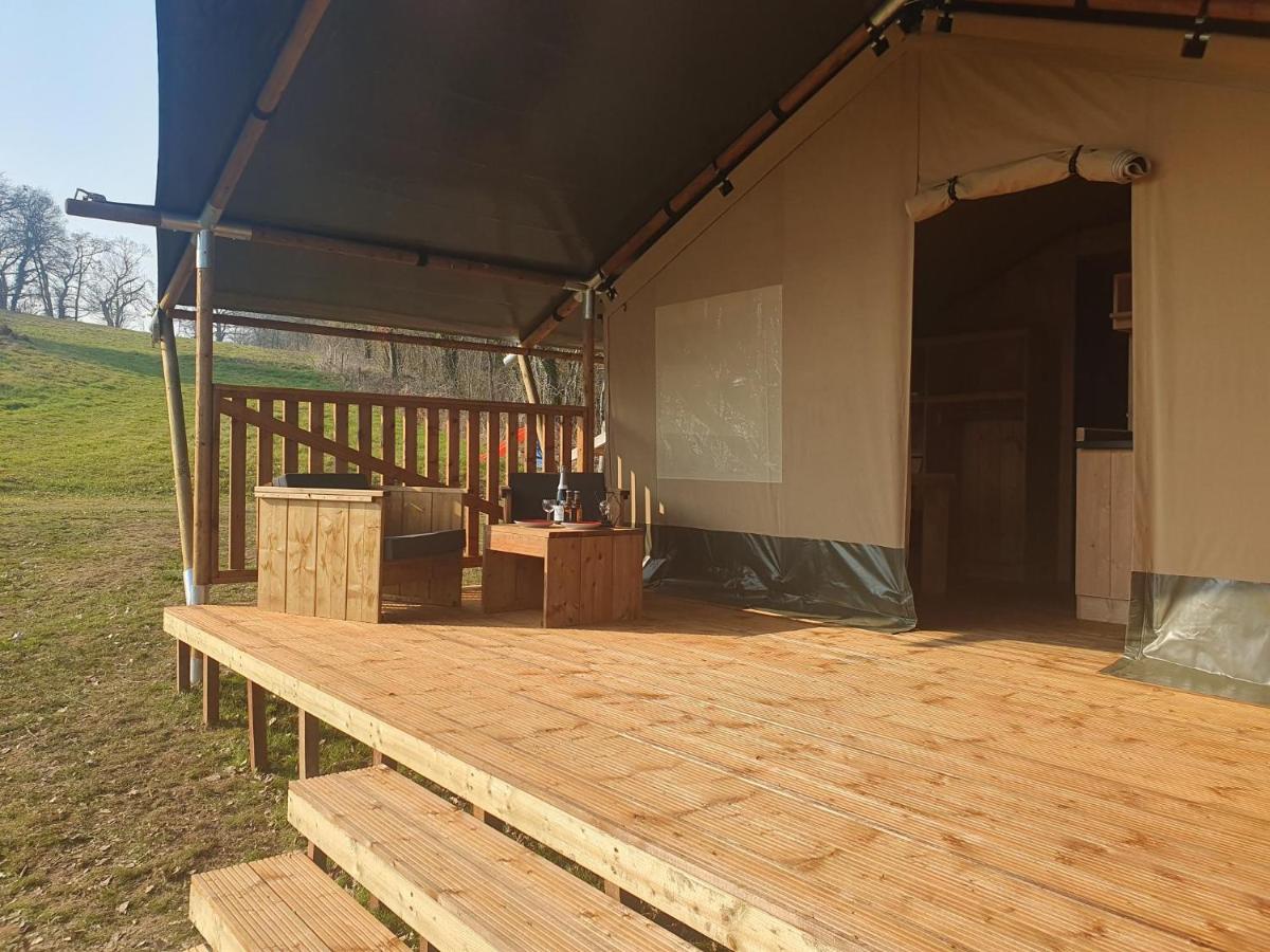 Luxury Safari Tents At Moulin Du Pommier Glamping & Camping Saulgond المظهر الخارجي الصورة