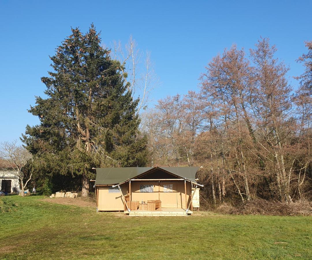 Luxury Safari Tents At Moulin Du Pommier Glamping & Camping Saulgond المظهر الخارجي الصورة