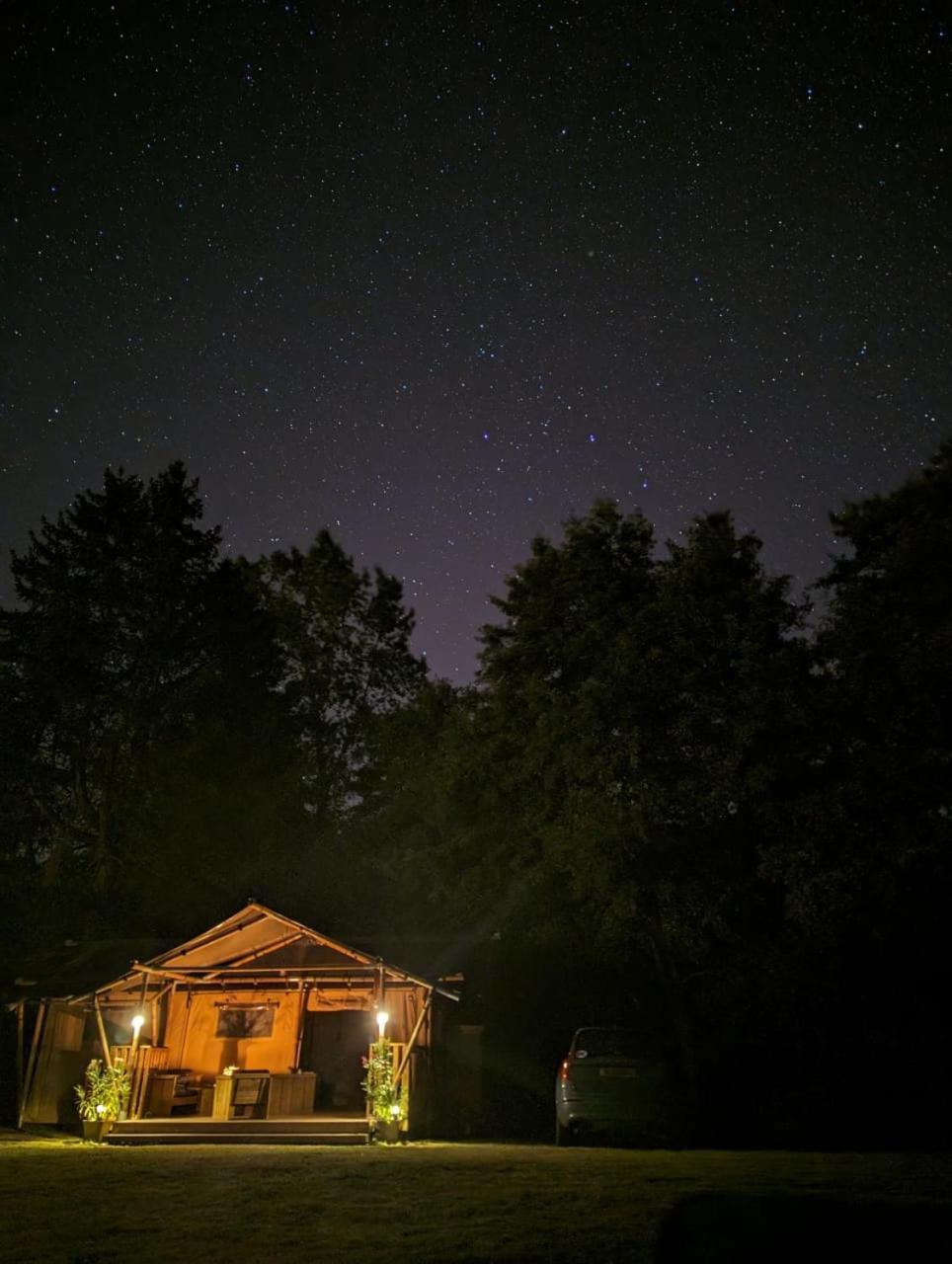 Luxury Safari Tents At Moulin Du Pommier Glamping & Camping Saulgond المظهر الخارجي الصورة