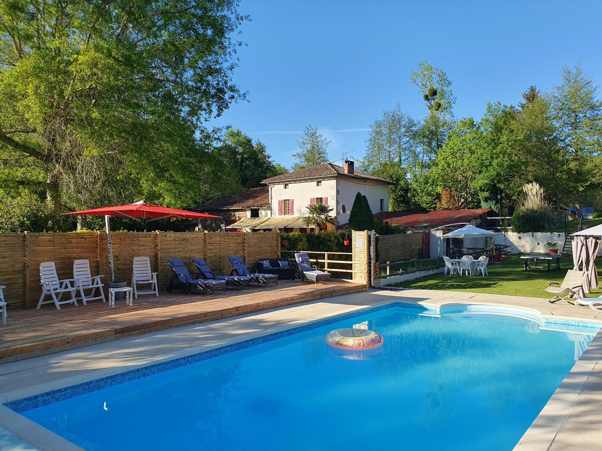 Luxury Safari Tents At Moulin Du Pommier Glamping & Camping Saulgond المظهر الخارجي الصورة